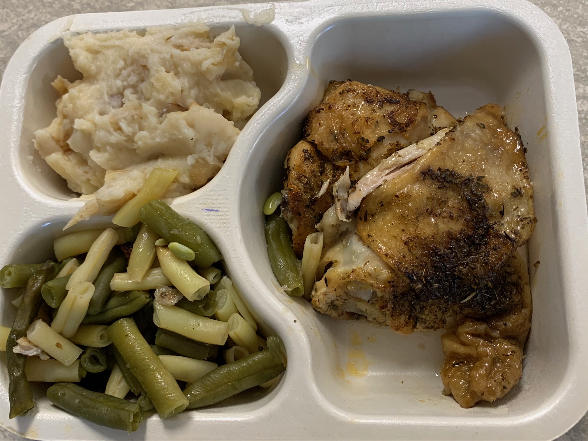 Chicken meal with potatoes and green beans